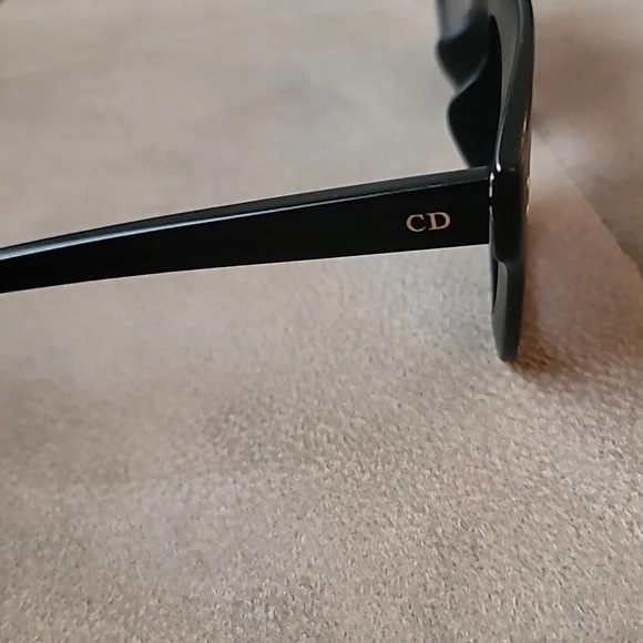 Vintage Christian Dior Elyse Black Square Abstract Sunglasses - Picture 6 of 7